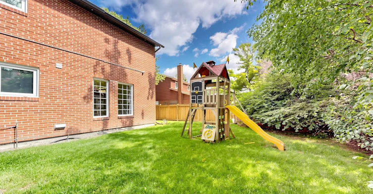 164 Banbury Road, Toronto, ON, M3B 2L8 - 47
