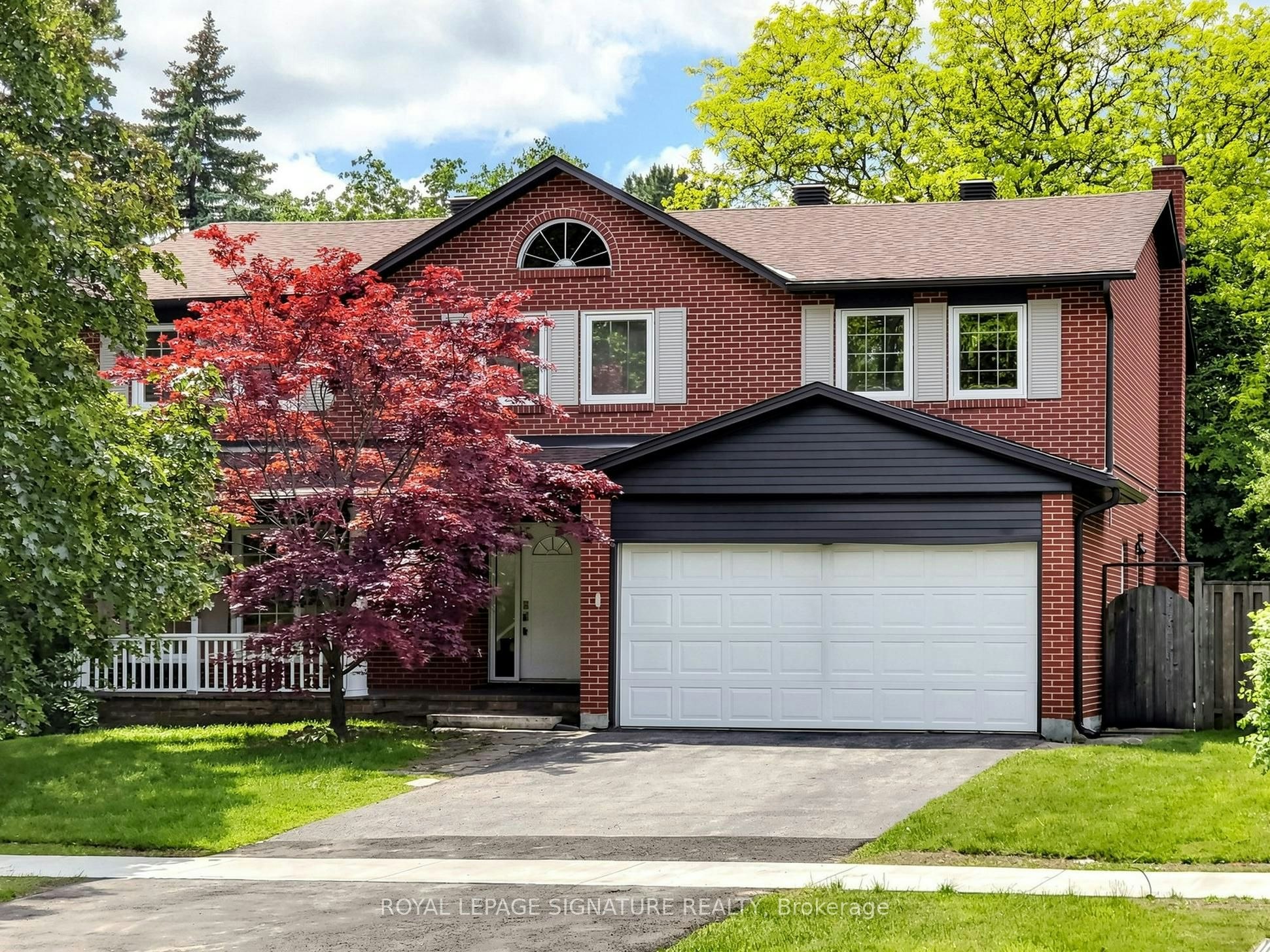 164 Banbury Road, Toronto, ON, M3B 2L8 - 2