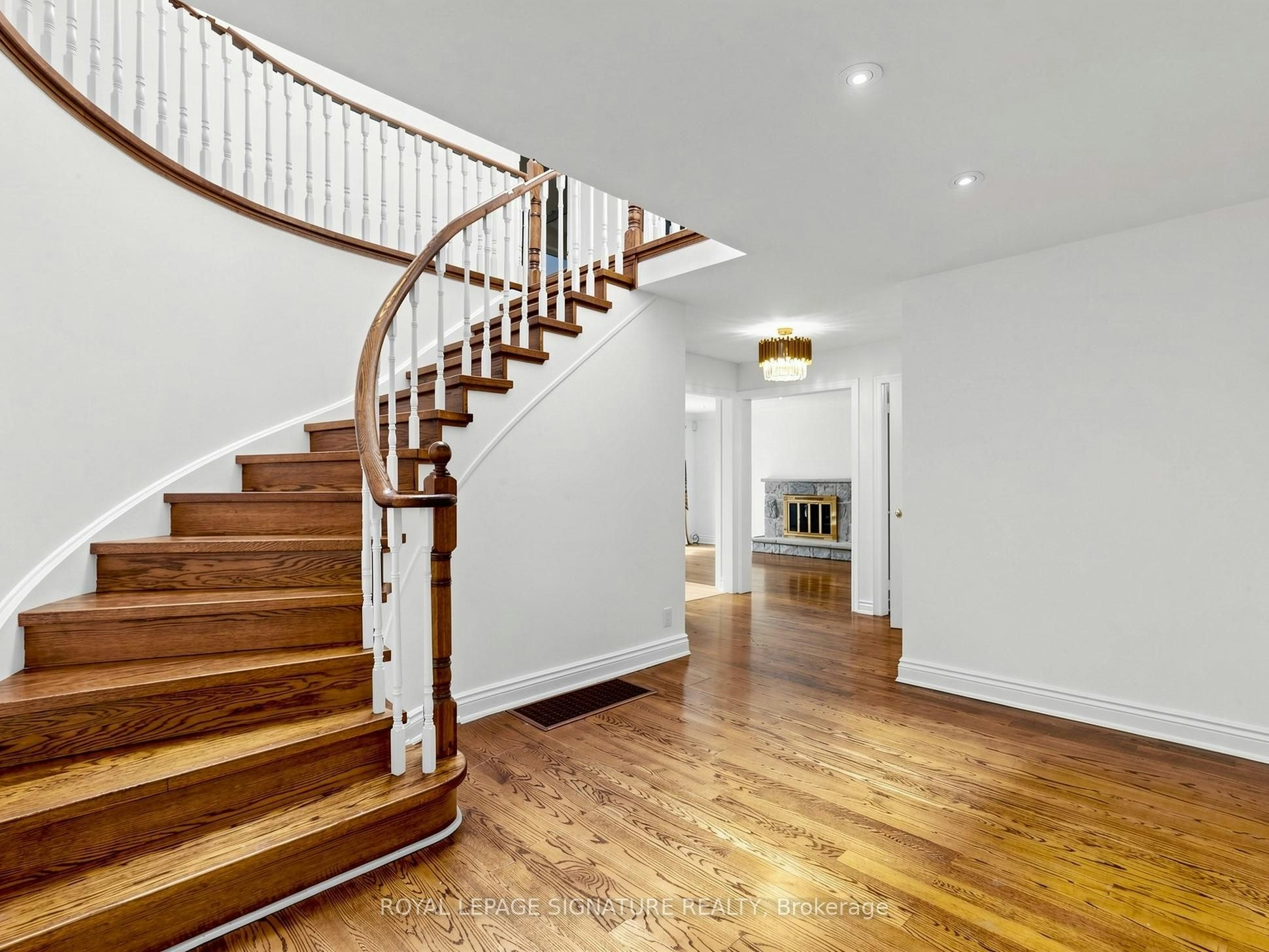 164 Banbury Road, Toronto, ON, M3B 2L8 - 5