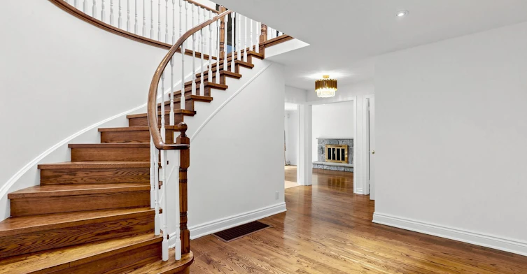 164 Banbury Road, Toronto, ON, M3B 2L8 - 5
