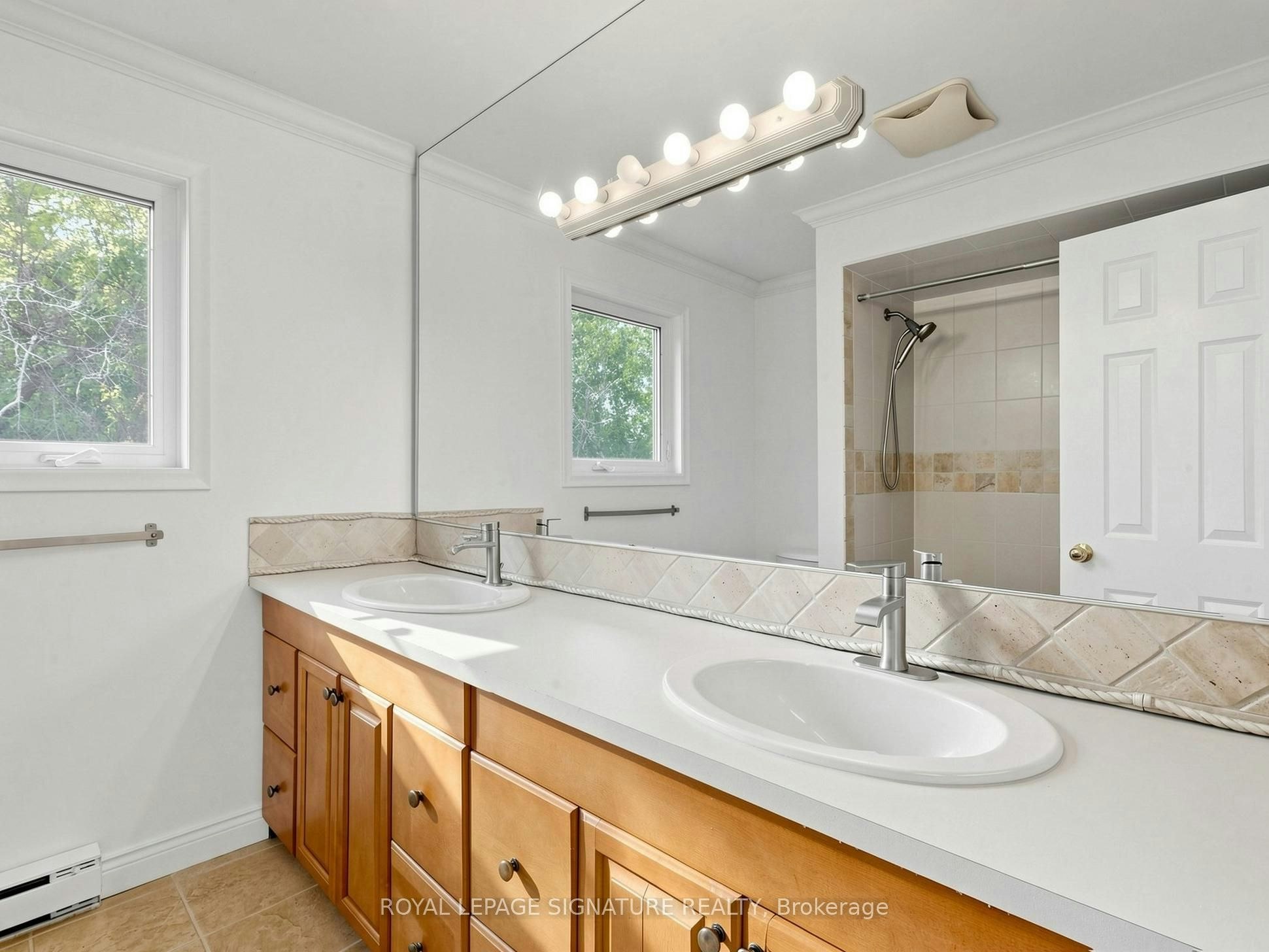 164 Banbury Road, Toronto, ON, M3B 2L8 - 33