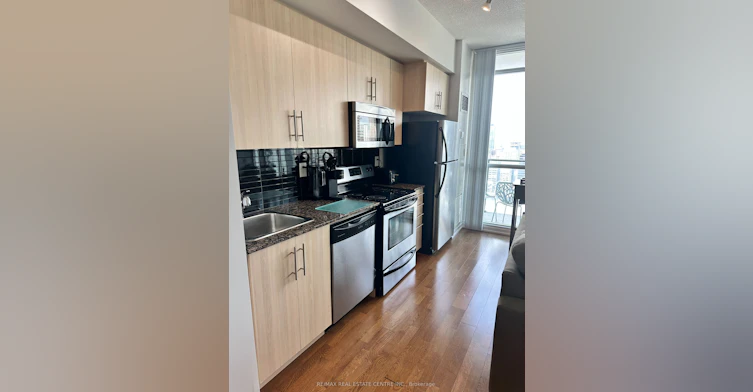 4706-65 Bremner Boulevard, Toronto, ON, M5J 0A7 - 6