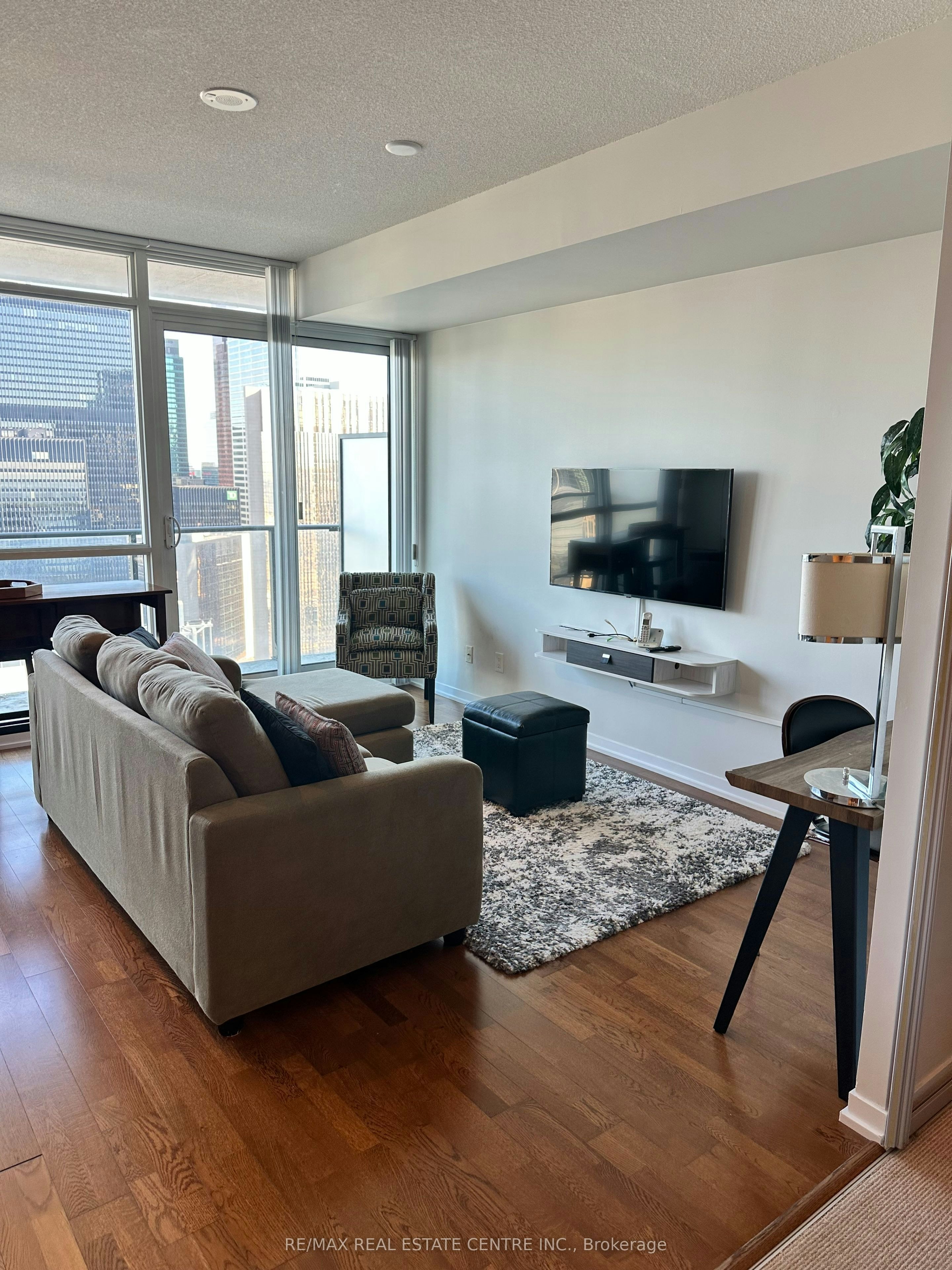 4706-65 Bremner Boulevard, Toronto, ON, M5J 0A7 - 3