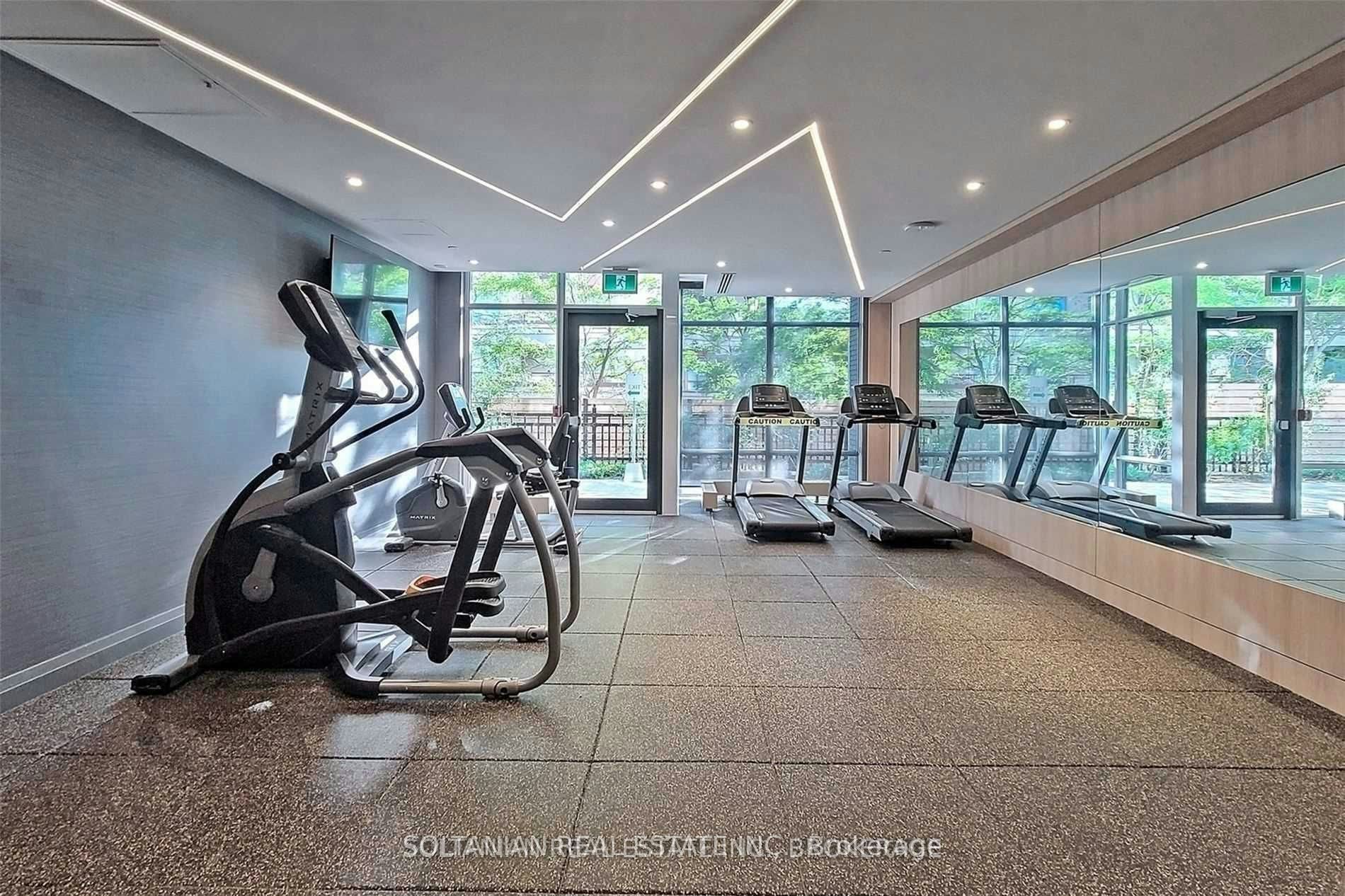 Gph06-621 Sheppard Avenue E, Toronto, ON, M2K 1B5 - 21