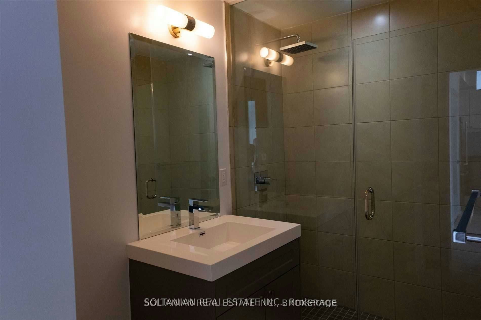 Gph06-621 Sheppard Avenue E, Toronto, ON, M2K 1B5 - 14