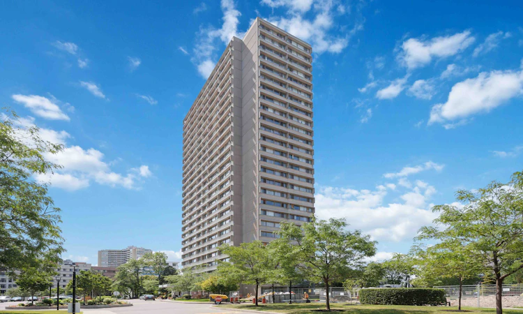 2502-715 Don Mills Road