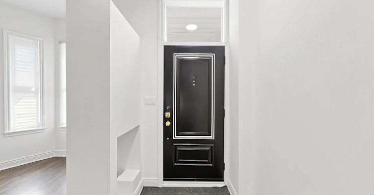 Main & Upper-68 Macpherson Avenue, Toronto, ON, M5R 1W8 - 3