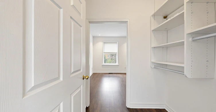 Main & Upper-68 Macpherson Avenue, Toronto, ON, M5R 1W8 - 23