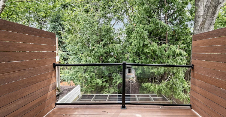 Main & Upper-68 Macpherson Avenue, Toronto, ON, M5R 1W8 - 31