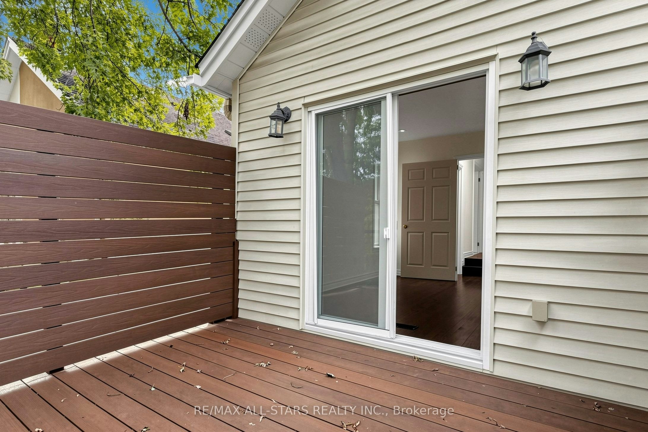 Main & Upper-68 Macpherson Avenue, Toronto, ON, M5R 1W8 - 34