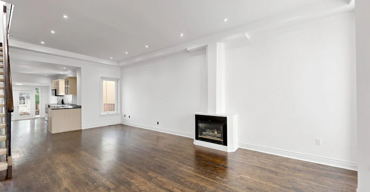 Main & Upper-68 Macpherson Avenue, Toronto, ON, M5R 1W8 - 4