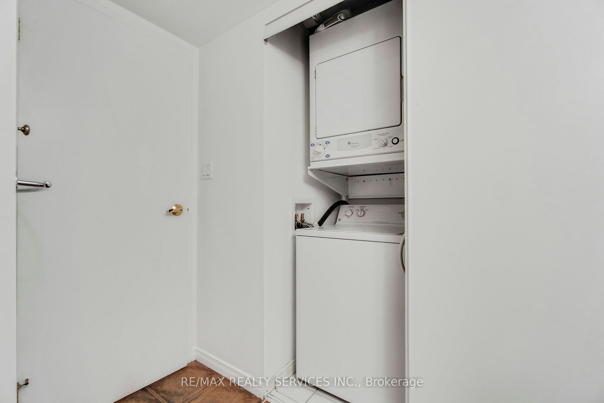 632-38 Western Battery Road, Toronto, ON, M6K 3N9 - 15