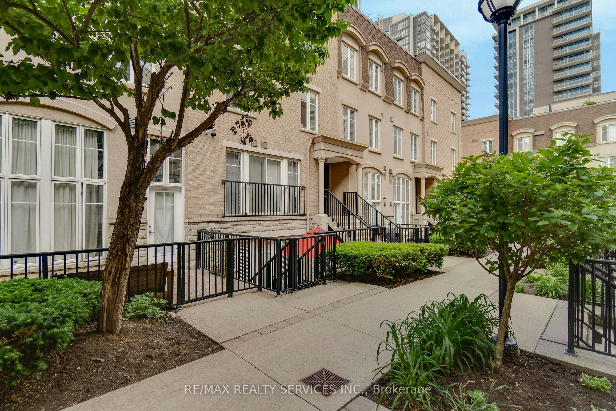 632-38 Western Battery Road, Toronto, ON, M6K 3N9 - 21