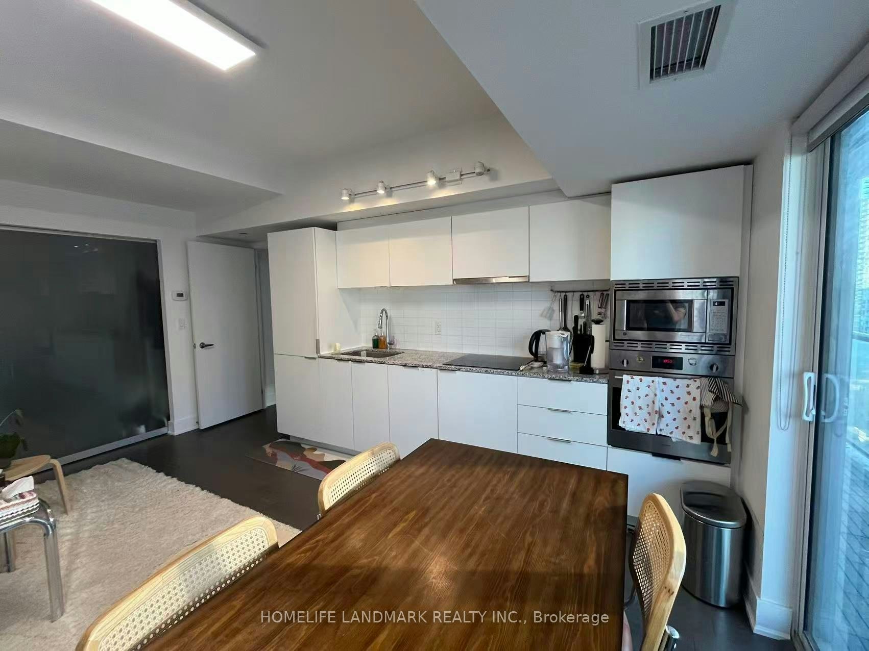 1501-955 Bay Street, Toronto, ON, M5S 2A2 - 4
