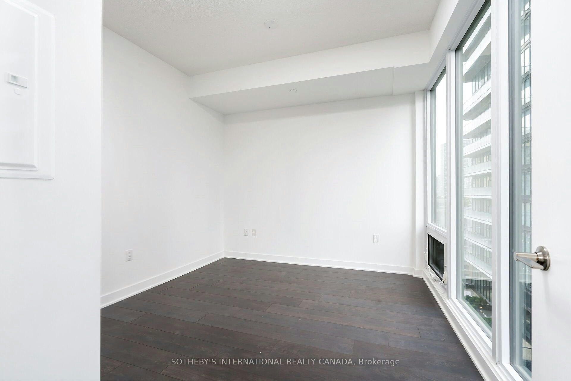 1503-125 Blue Jays Way, Toronto, ON, M5V 0N5 - 10
