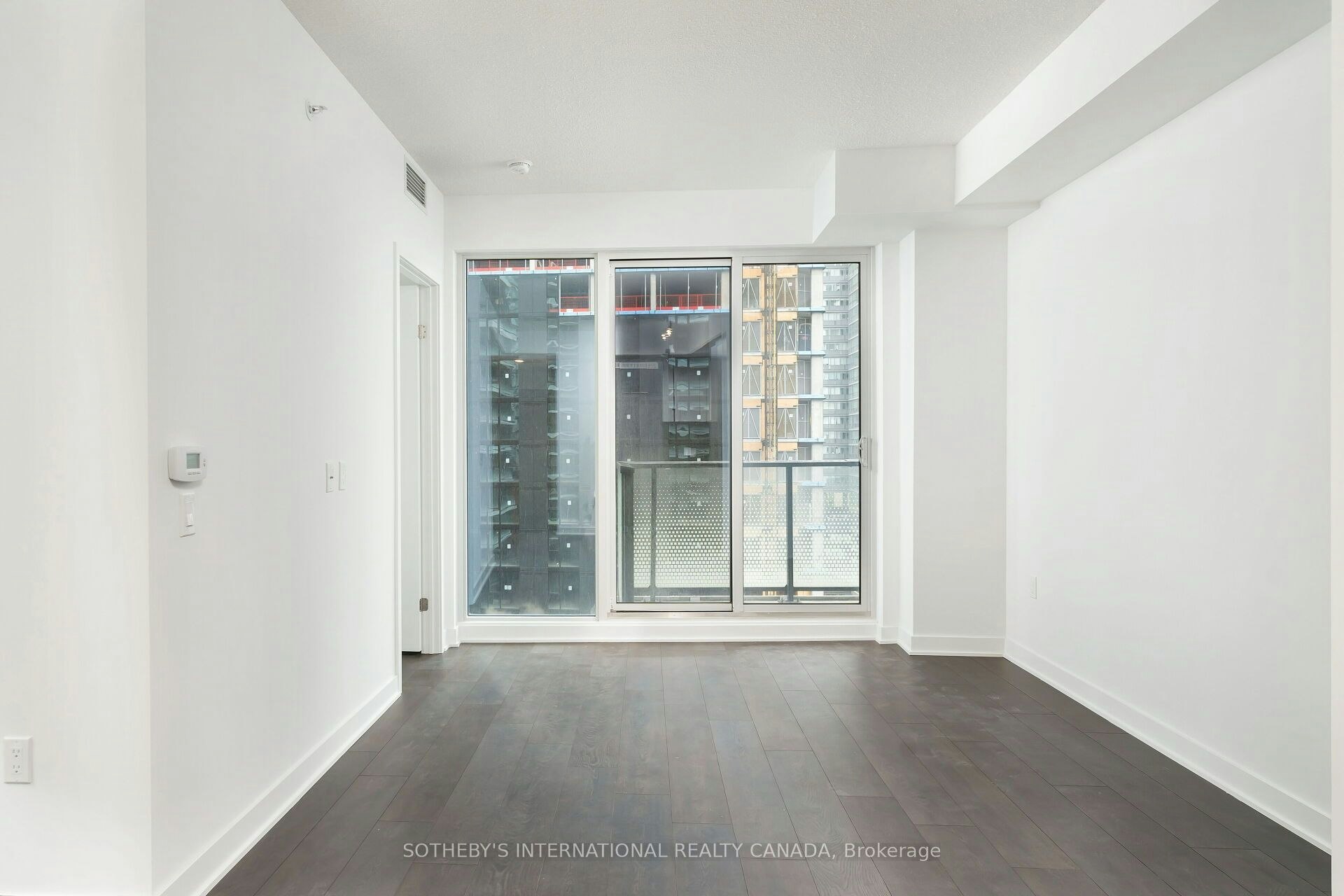 1503-125 Blue Jays Way, Toronto, ON, M5V 0N5 - 7