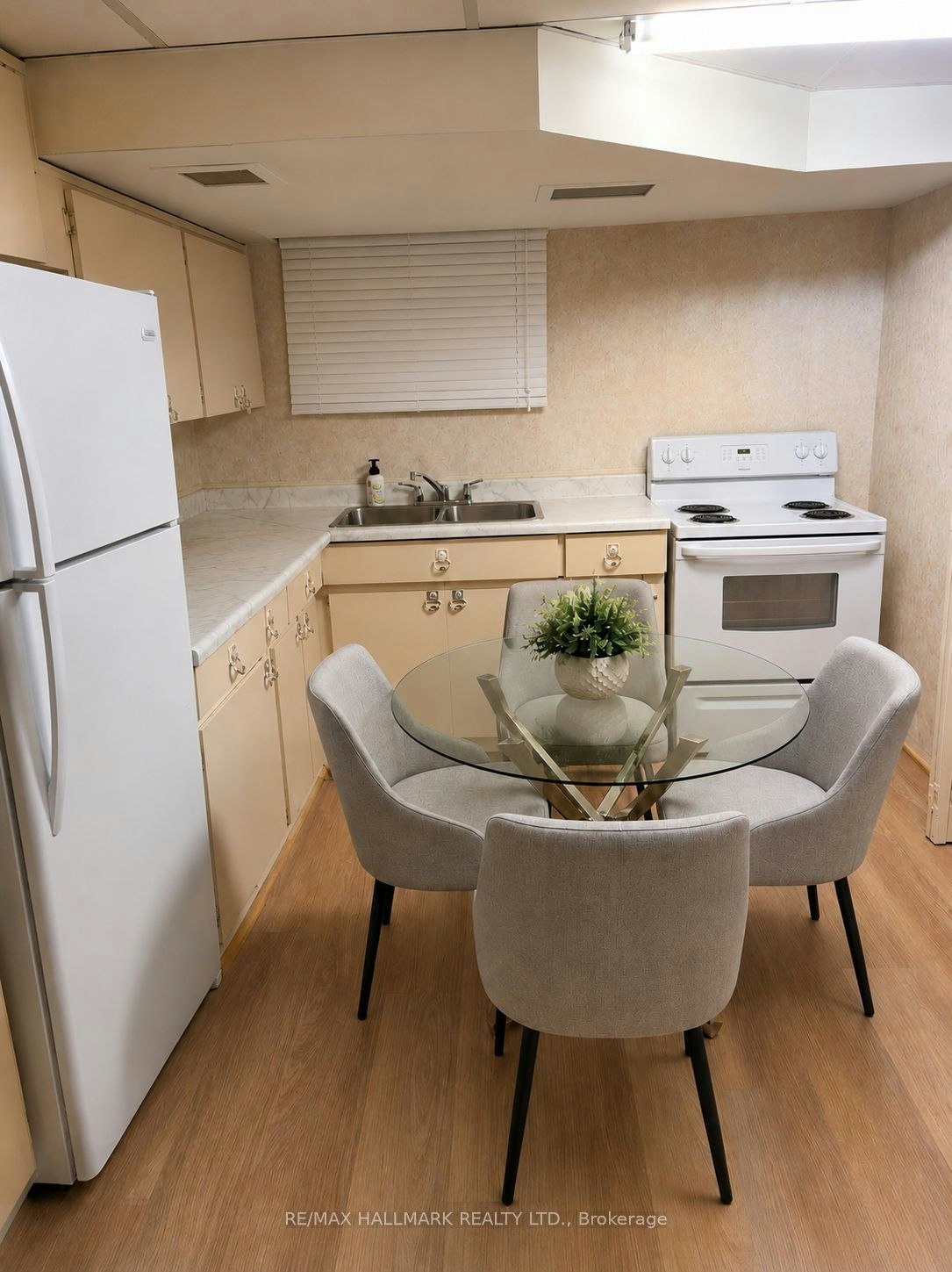 Basement-33 Sumner Heights Drive, Toronto, ON, M2K 1Y2 - 5