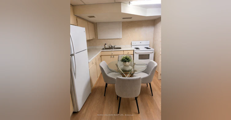 Basement-33 Sumner Heights Drive, Toronto, ON, M2K 1Y2 - 5