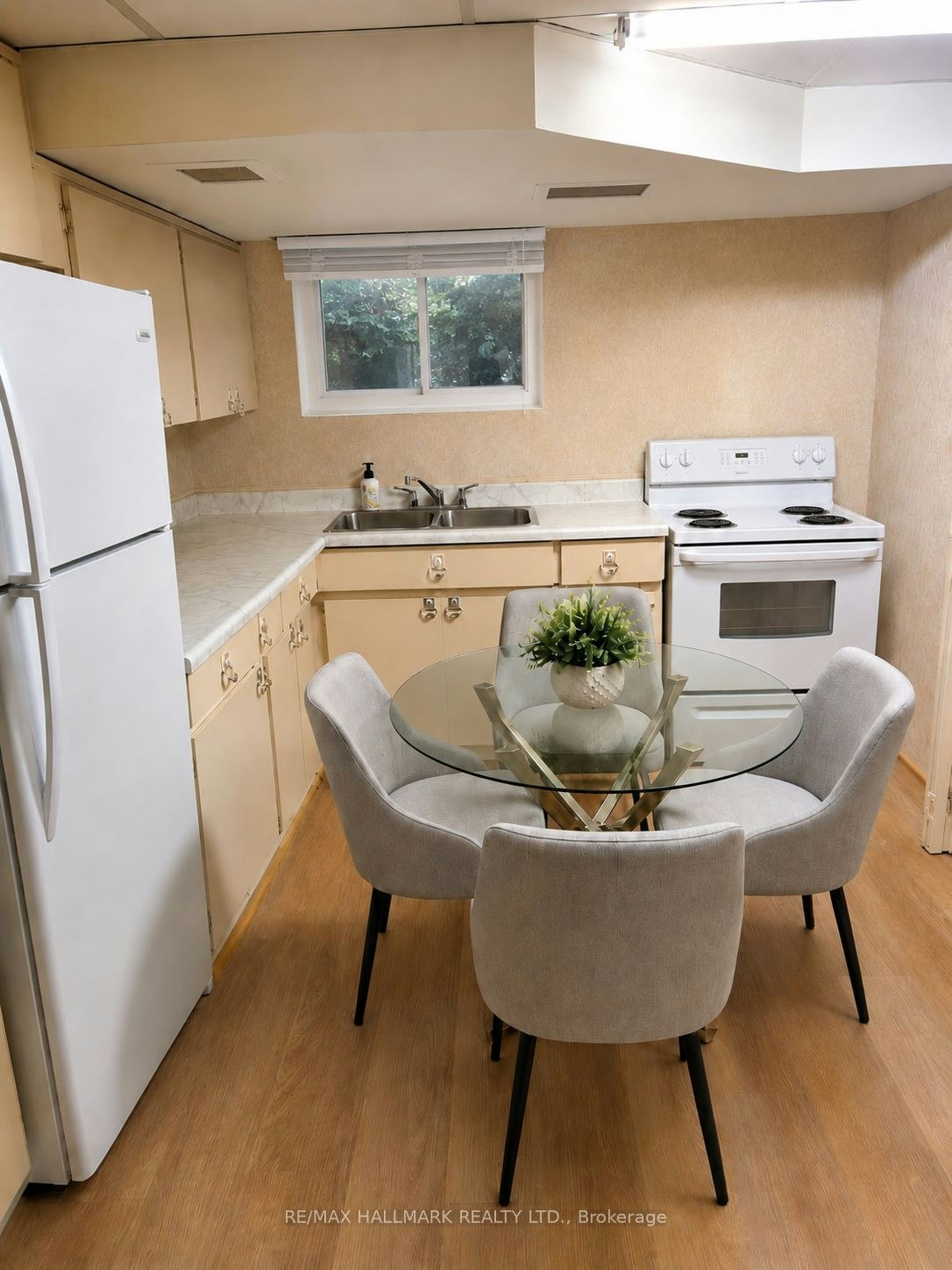 Basement-33 Sumner Heights Drive, Toronto, ON, M2K 1Y2 - 4