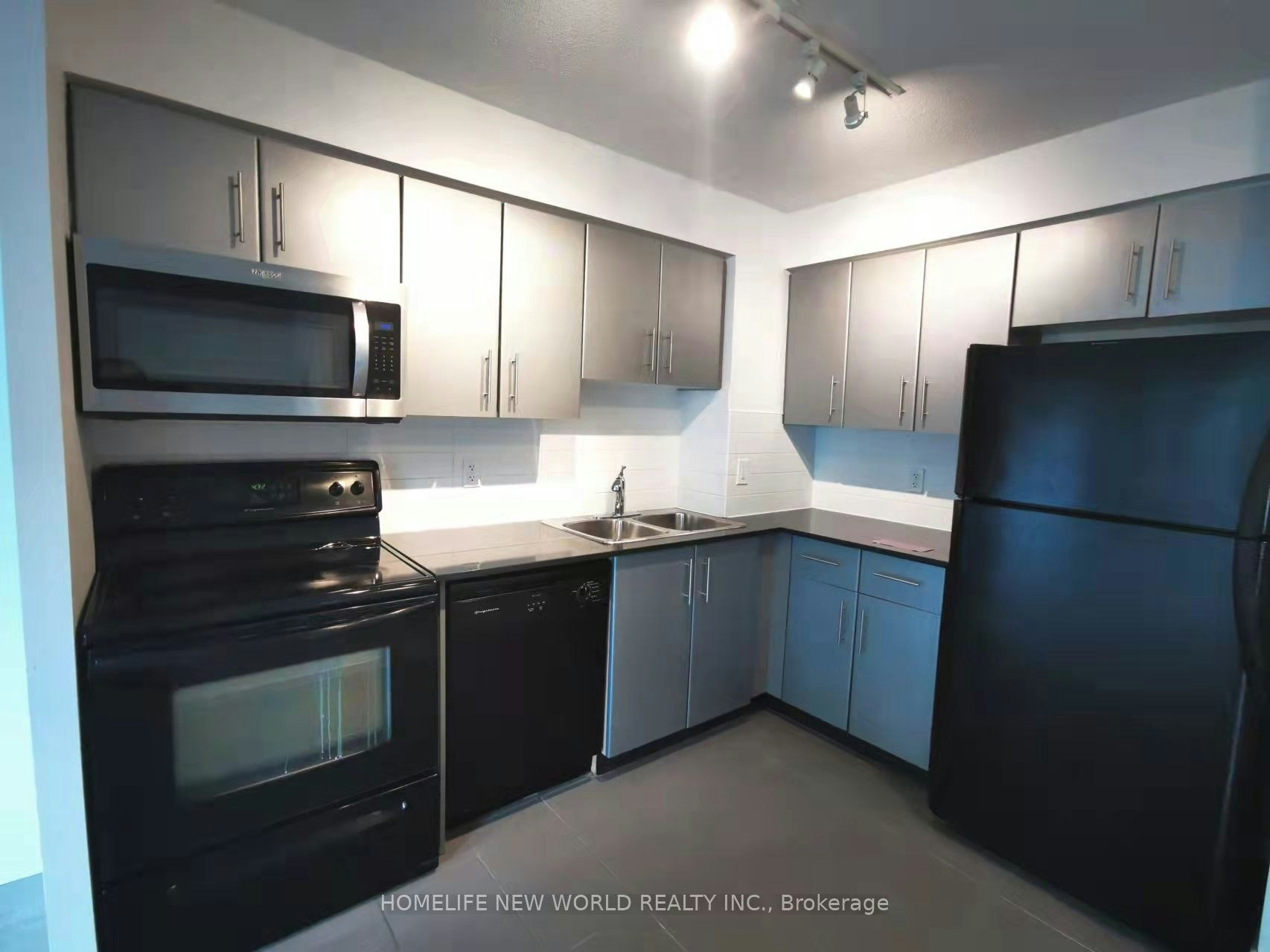 1709-12 Yonge Street, Toronto, ON, M5E 1R4 - 9