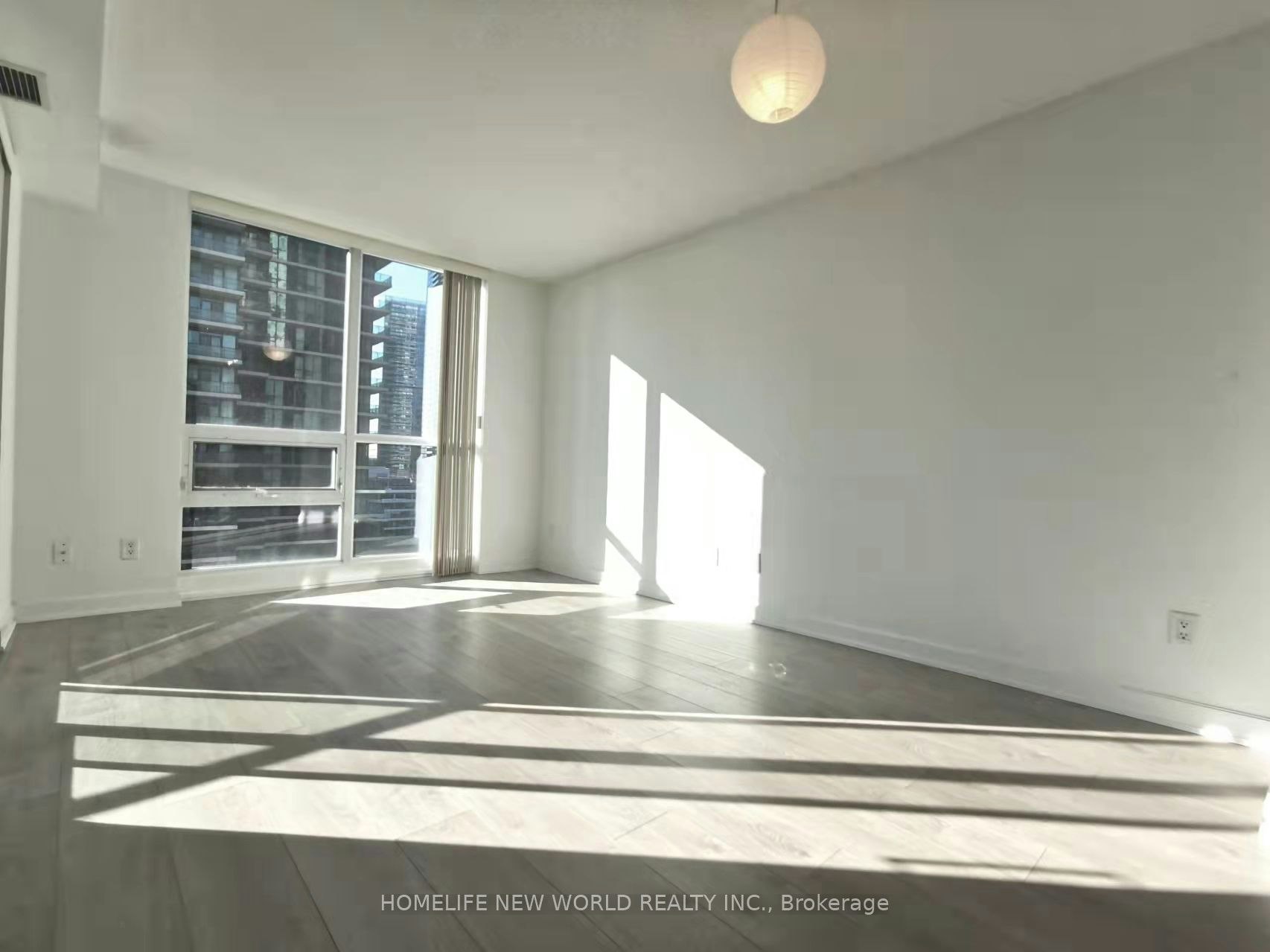 1709-12 Yonge Street, Toronto, ON, M5E 1R4 - 5