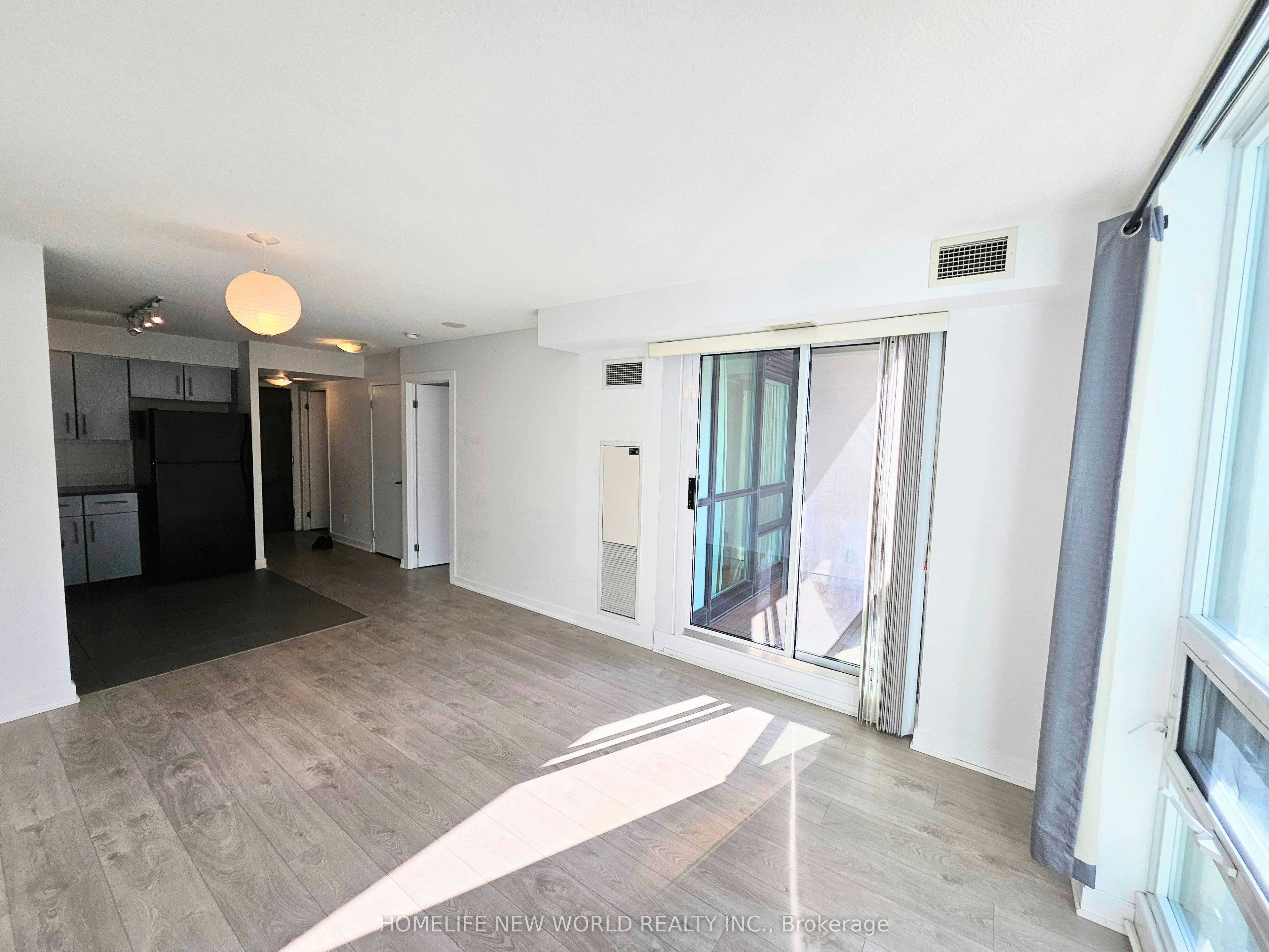 1709-12 Yonge Street, Toronto, ON, M5E 1R4 - 6