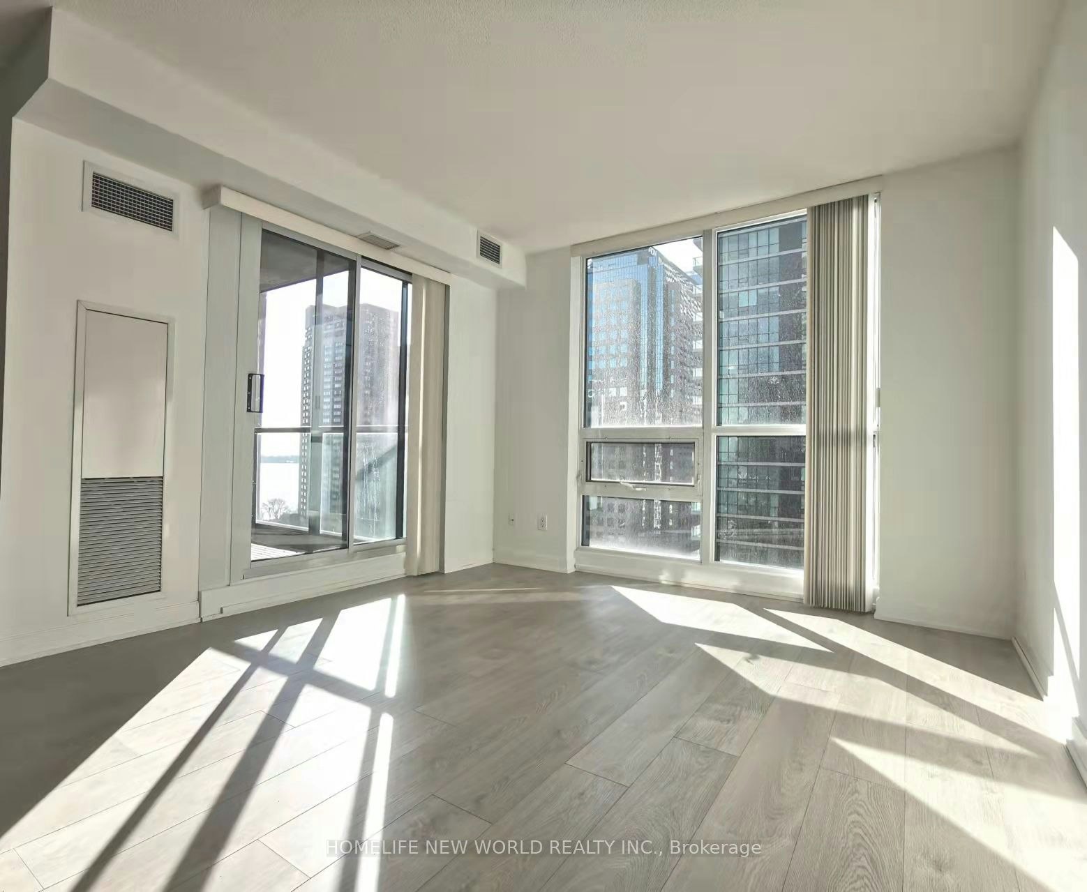 1709-12 Yonge Street, Toronto, ON, M5E 1R4 - 4