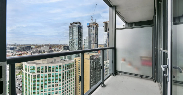 2712-300 Front Street W, Toronto, ON, M5V 0E9 - 5