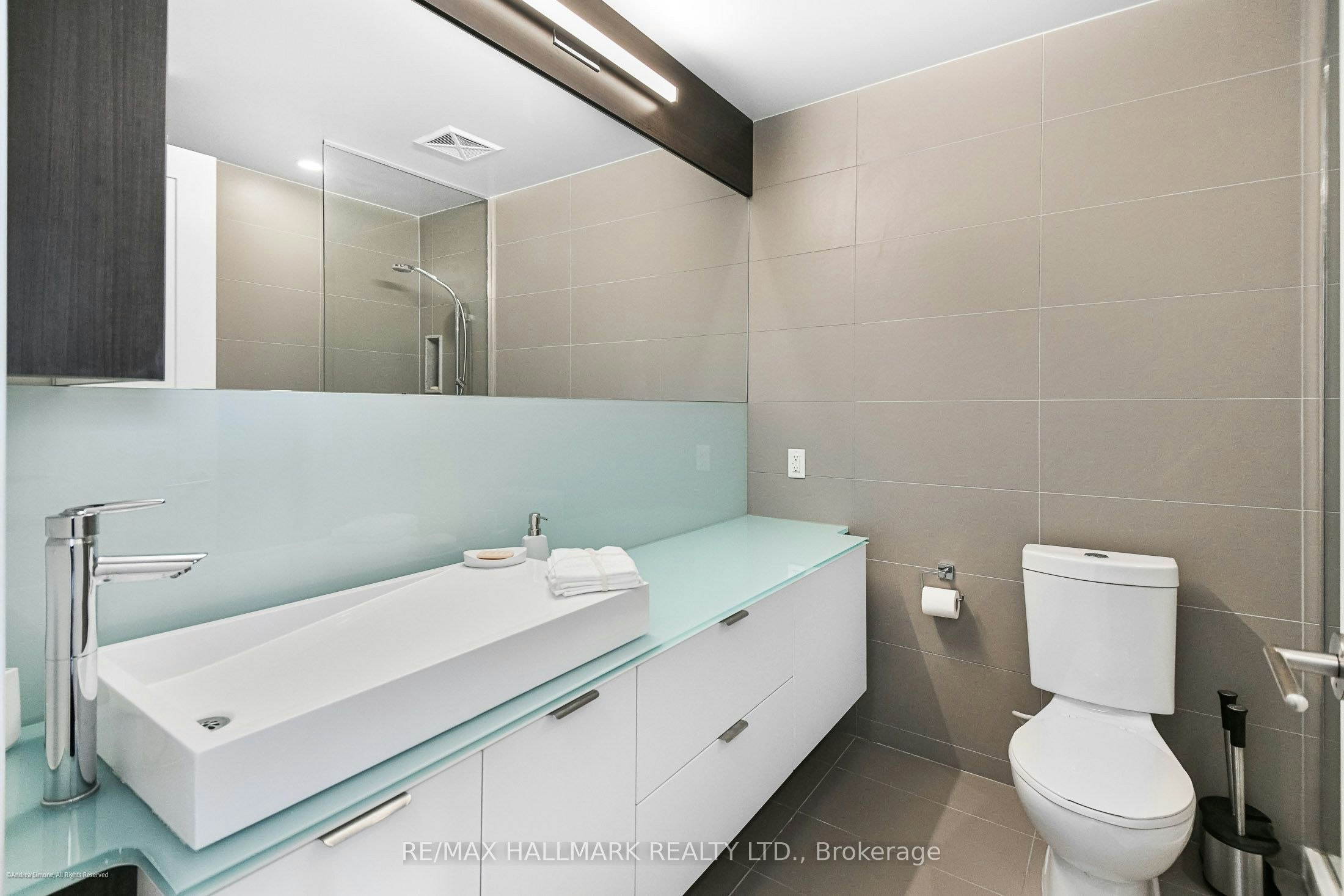2712-300 Front Street W, Toronto, ON, M5V 0E9 - 8