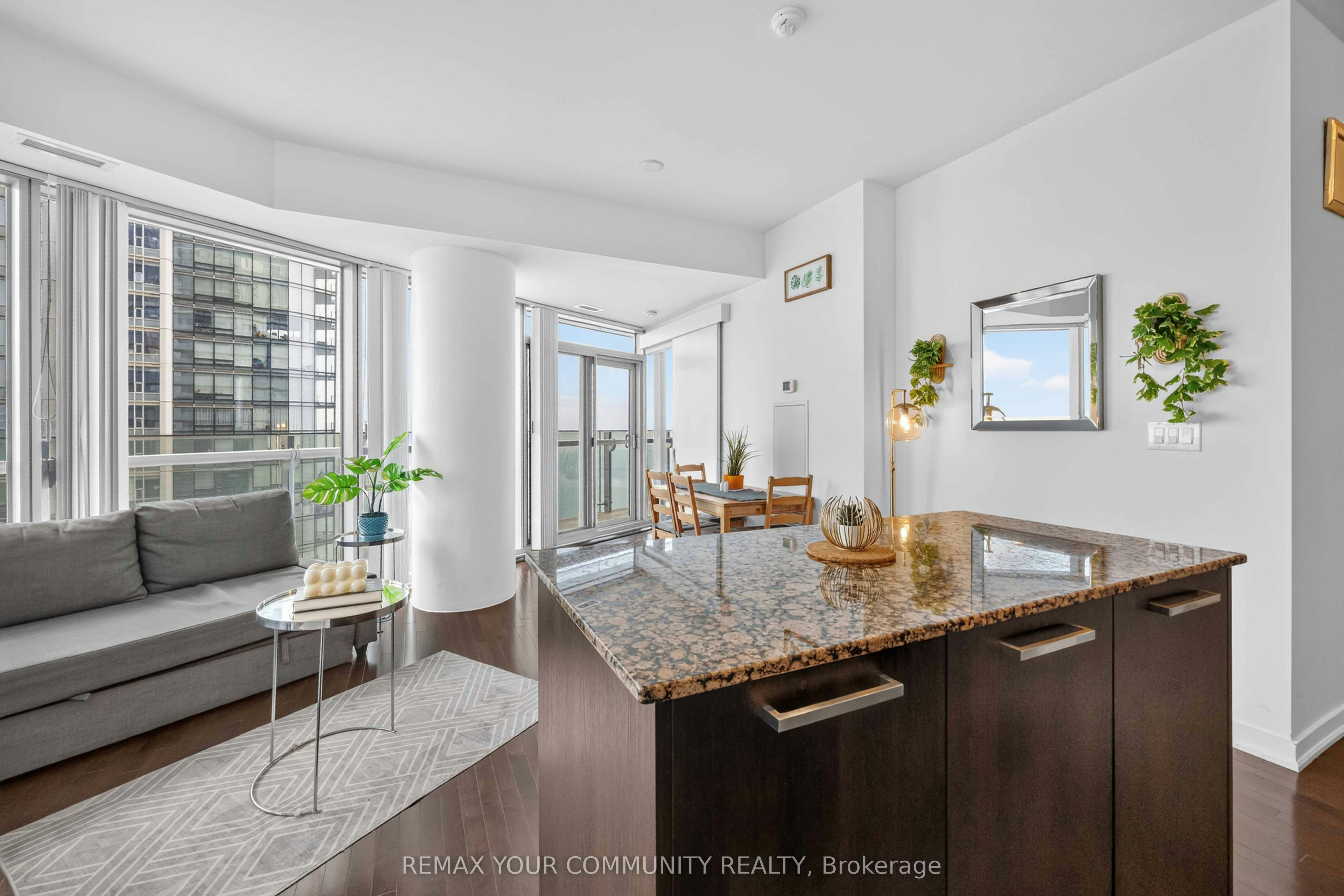 5102-12 York Street S, Toronto, ON, M5J 2Z2 - 19