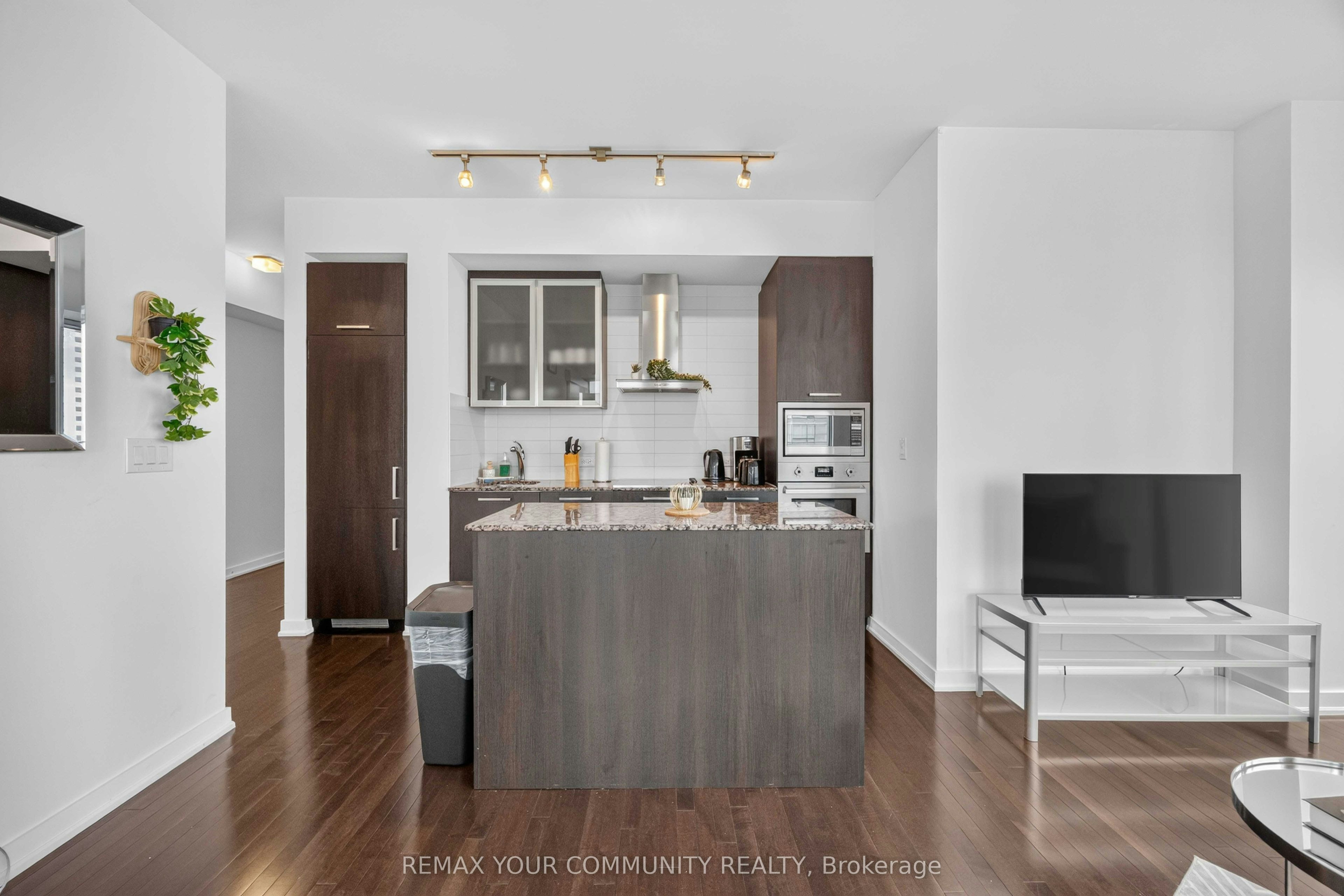5102-12 York Street S, Toronto, ON, M5J 2Z2 - 15