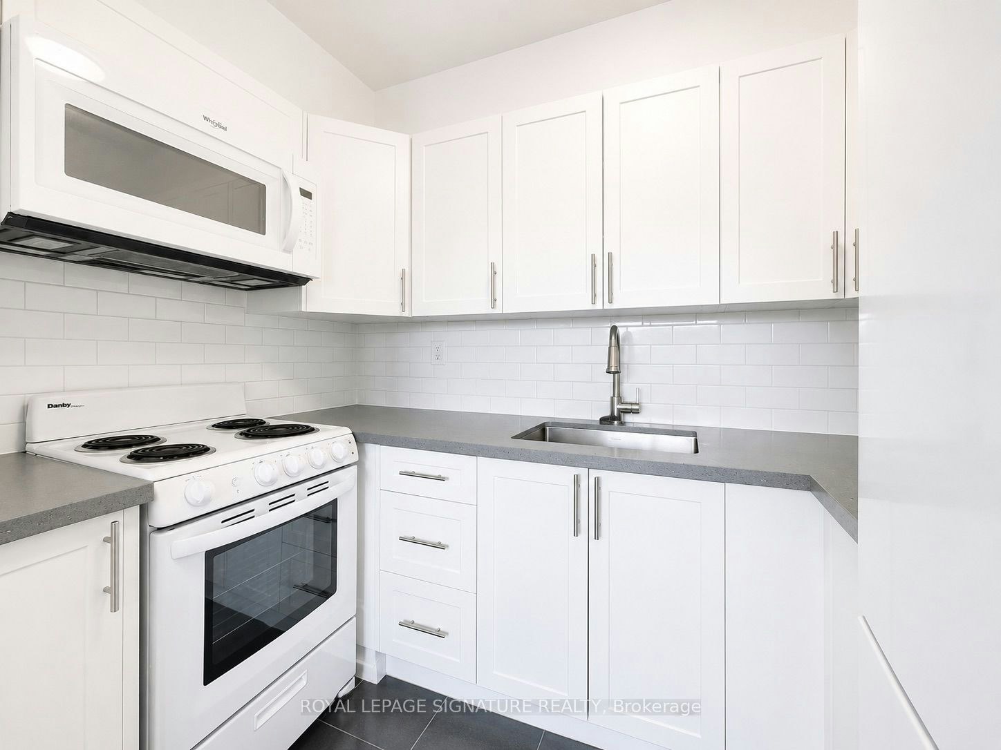 1501-666 Spadina Avenue, Toronto, ON, M5S 2H8 - 4