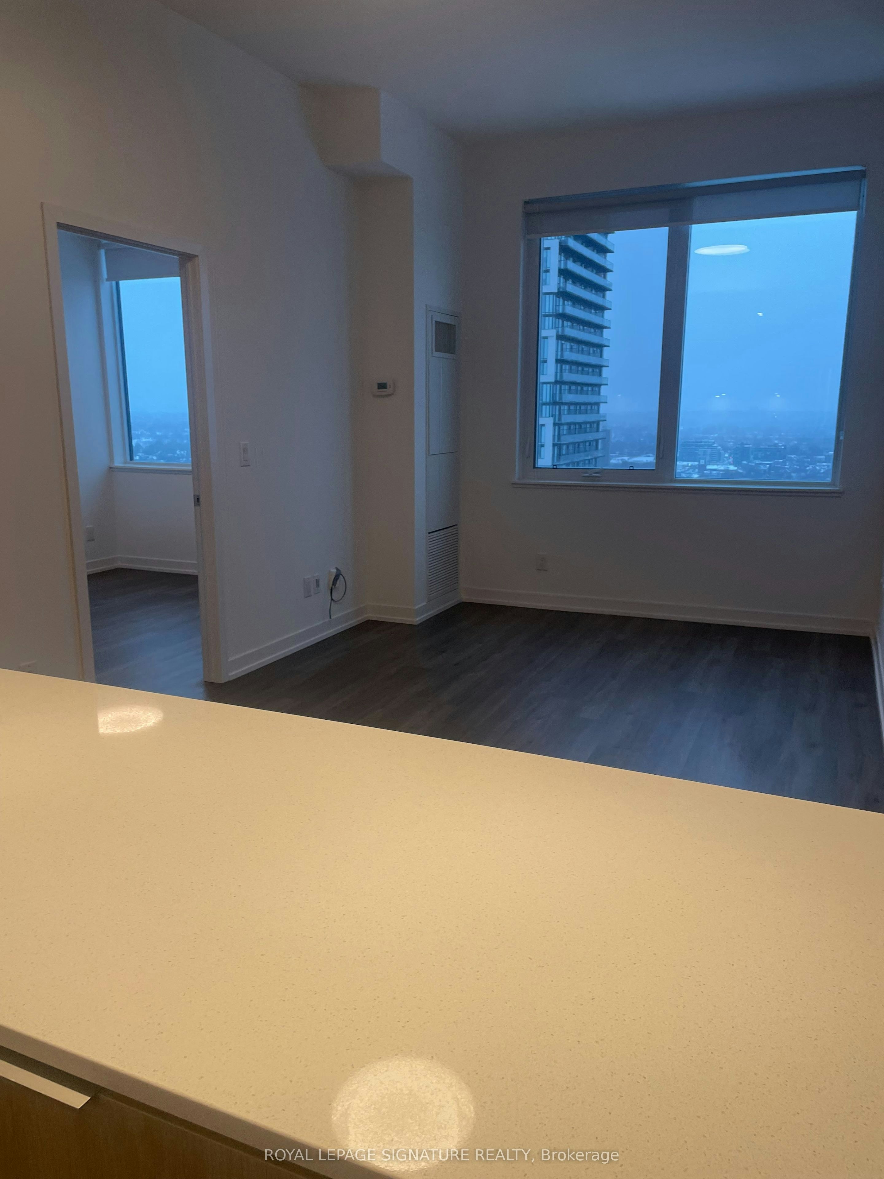 412-25 Nicholas Avenue, Toronto, ON, M5A 0M9 - 4
