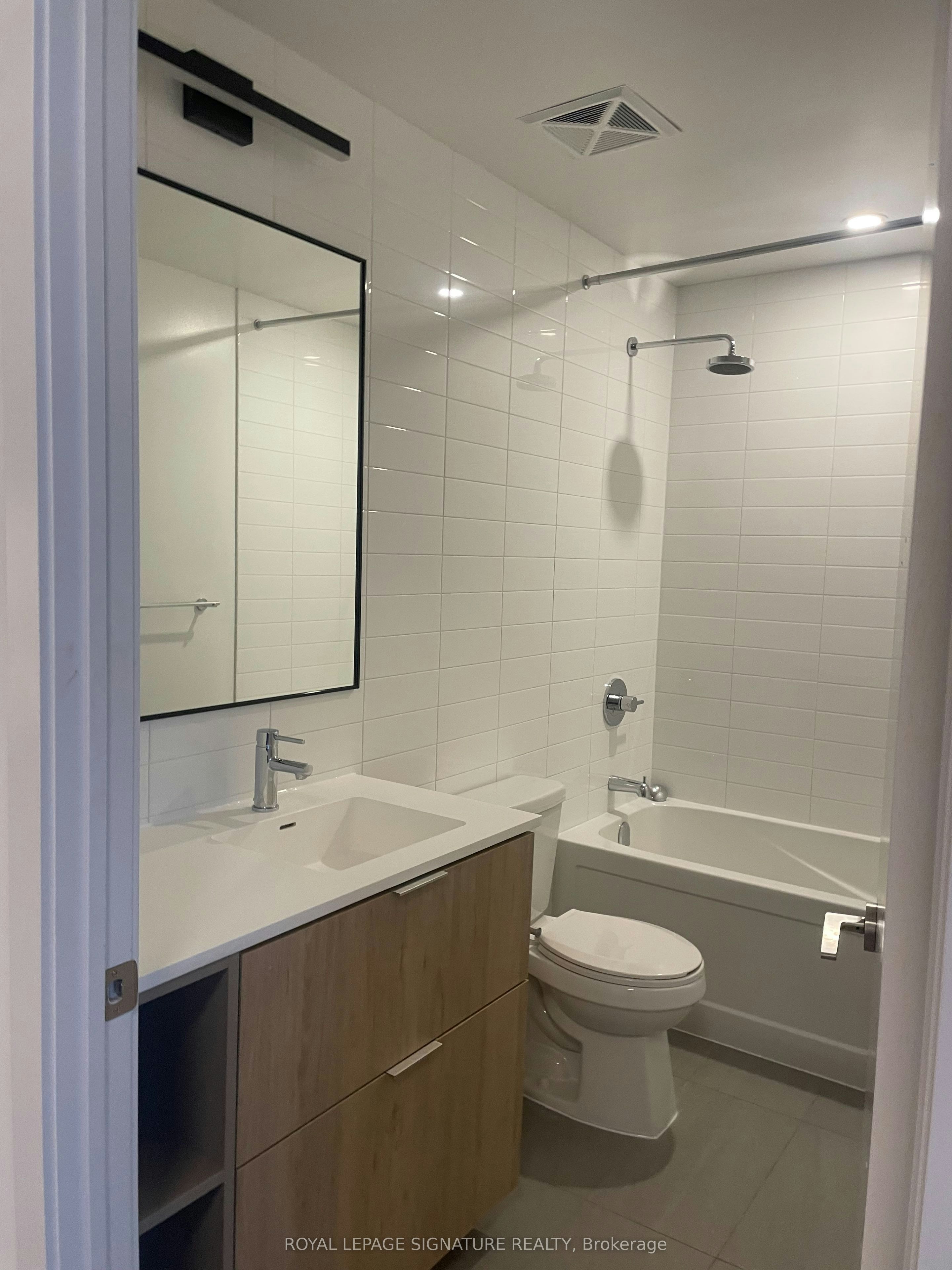 412-25 Nicholas Avenue, Toronto, ON, M5A 0M9 - 5