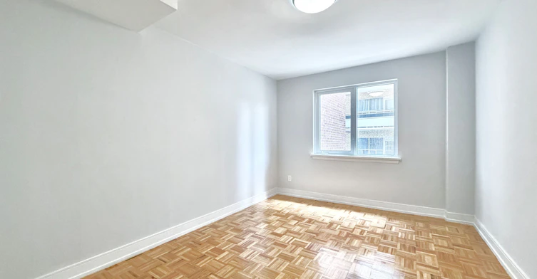 307-95 Lawton Boulevard, Toronto, ON, M4V 1Z8 - 11