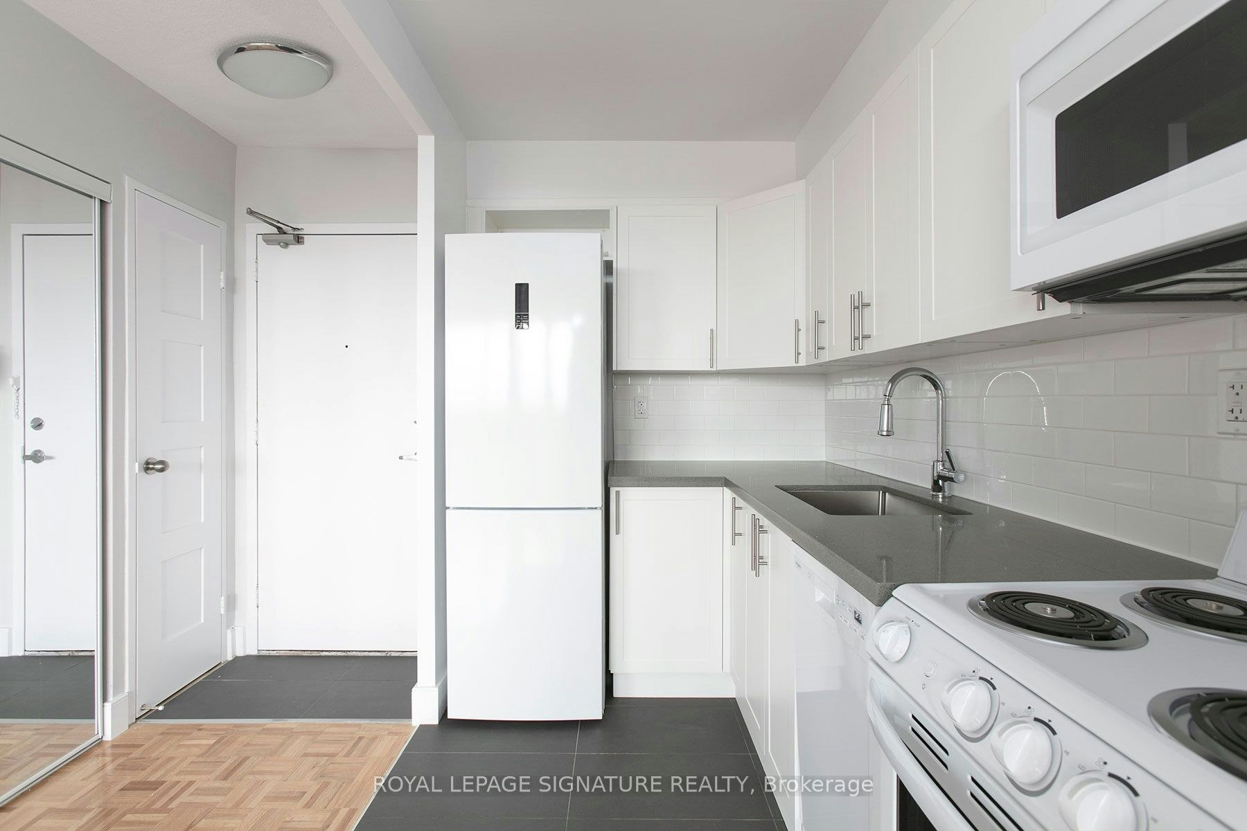 815-666 Spadina Avenue, Toronto, ON, M5S 2H8 - 7