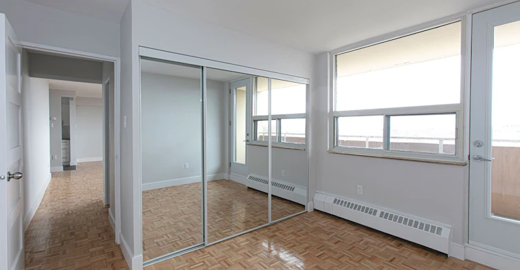 815-666 Spadina Avenue, Toronto, ON, M5S 2H8 - 4