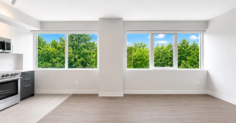 204-664 Spadina Avenue, Toronto, ON, M5S 0G4 - 3