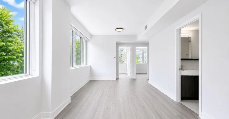 204-664 Spadina Avenue, Toronto, ON, M5S 0G4