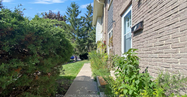 123 Rock Fern Way, Toronto, ON, M2J 4N3 - 3
