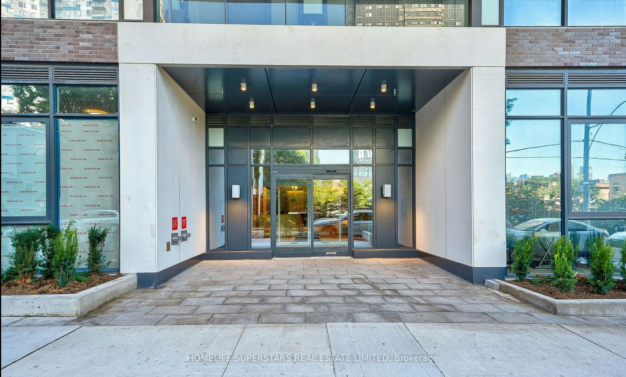 1611-5 Defries Street, Toronto, ON, M5A 0W7 - 18