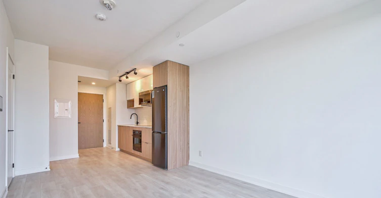 1611-5 Defries Street, Toronto, ON, M5A 0W7 - 8