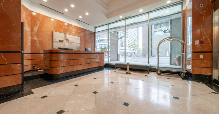 2113-10 Yonge Street, Toronto, ON, M5E 1R4 - 26