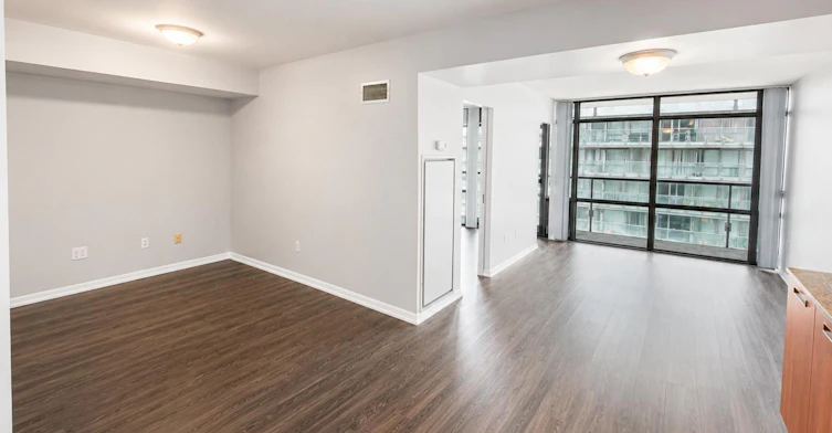 1910-38 Grenville Street, Toronto, ON, M4Y 1A5