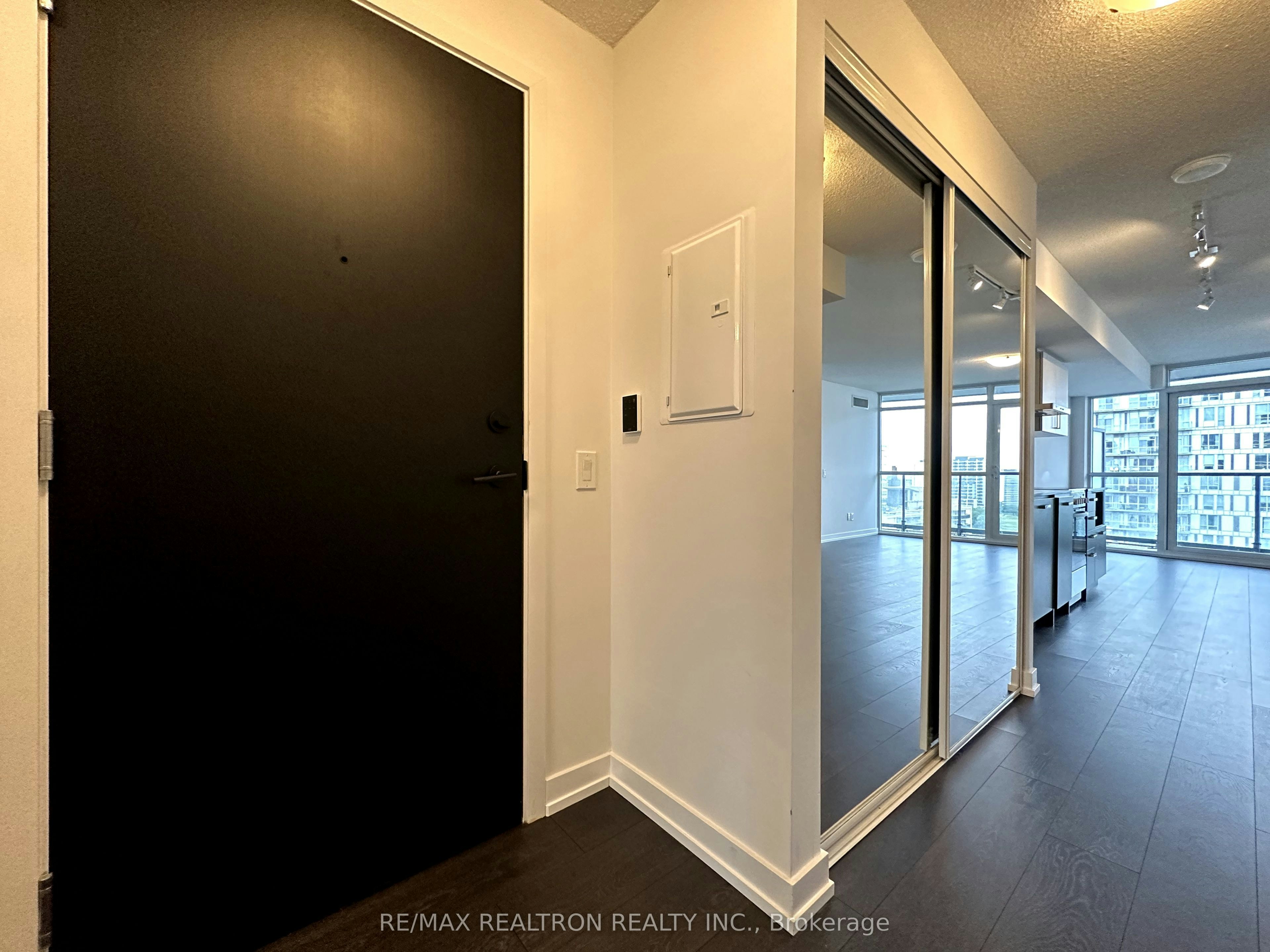 2008-125 Redpath Avenue, Toronto, ON, M4S 0B5 - 4