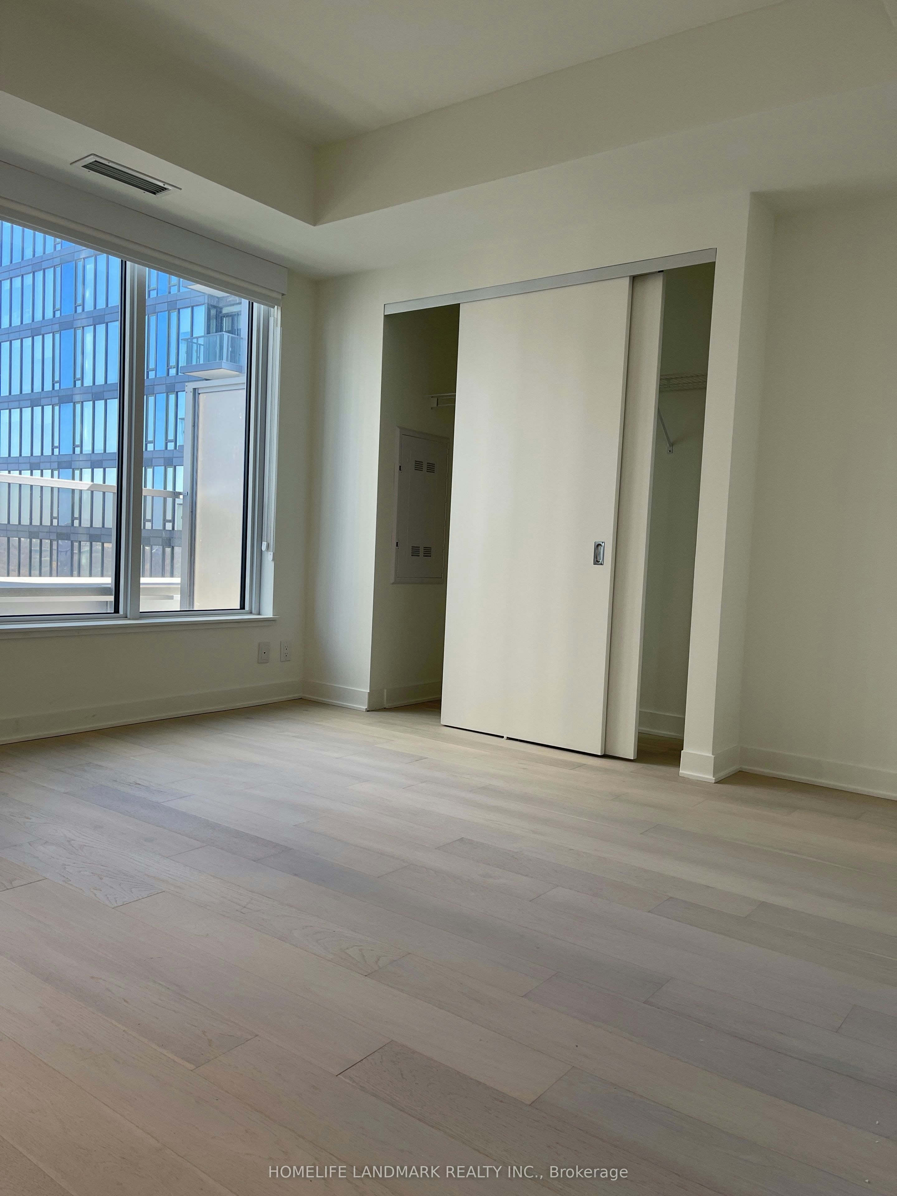 2408-11 Yorkville Avenue, Toronto, ON, M4W 0B7 - 11