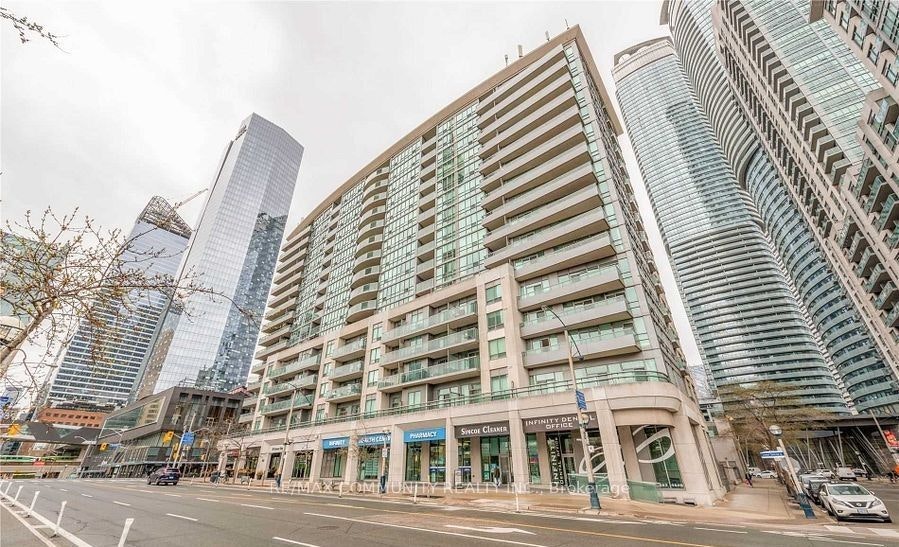 815-51 Lower Simcoe Street, Toronto, ON, M5J 3A2 - 4