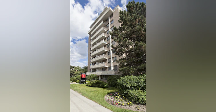 203-525 Eglinton Avenue E, Toronto, ON, M4P 1N5 - 8