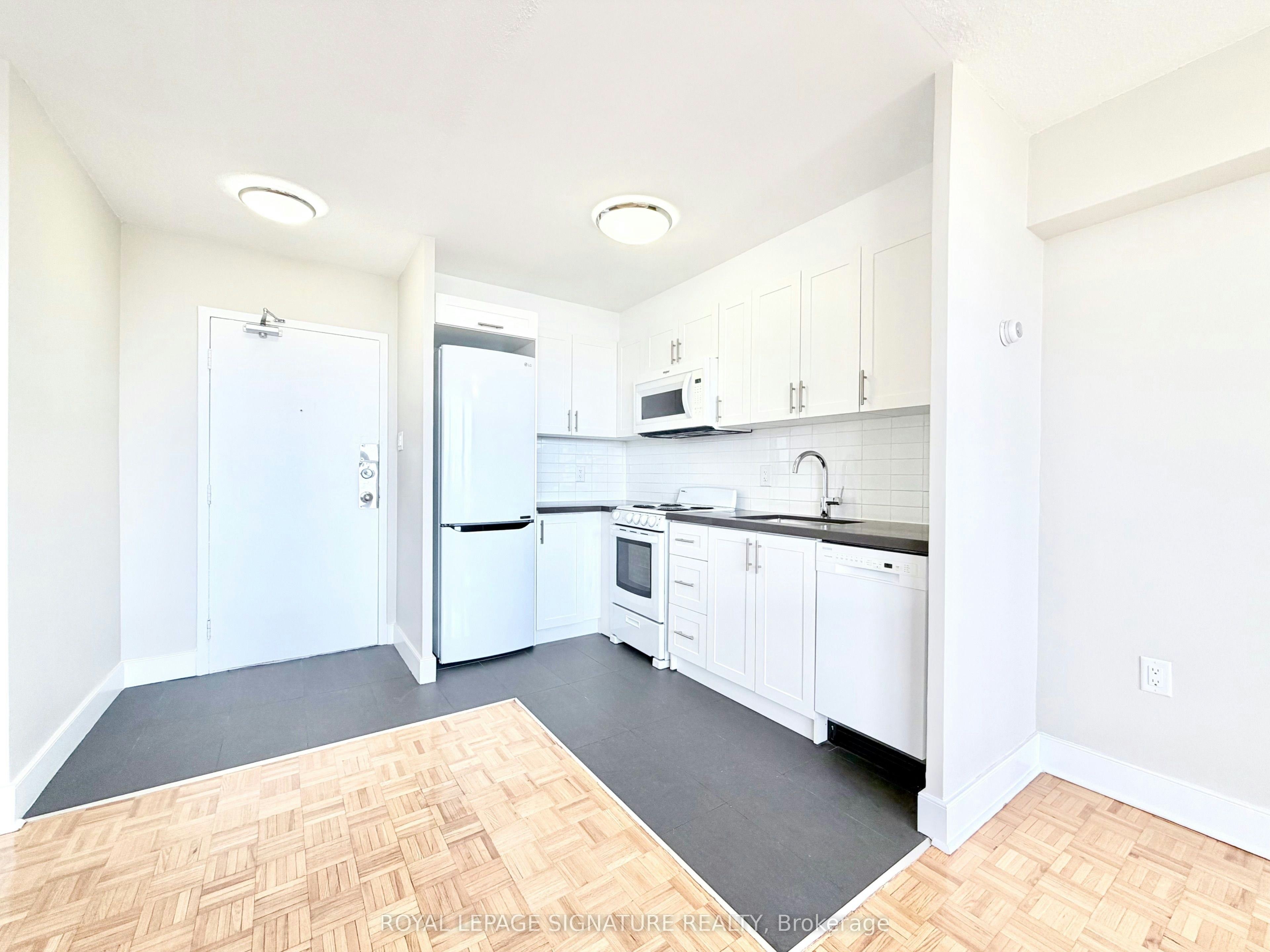 404-1500 Bathurst Street, Toronto, ON, M5P 3L3 - 3