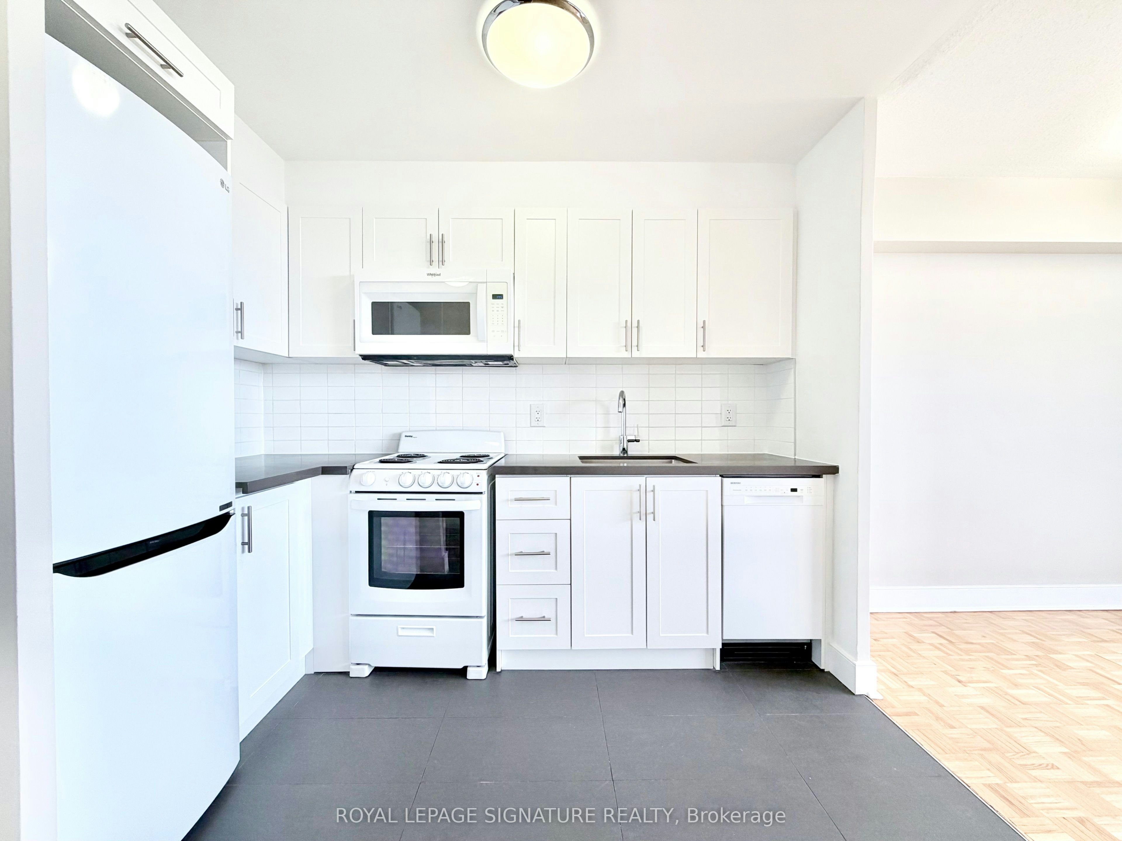 404-1500 Bathurst Street, Toronto, ON, M5P 3L3 - 4